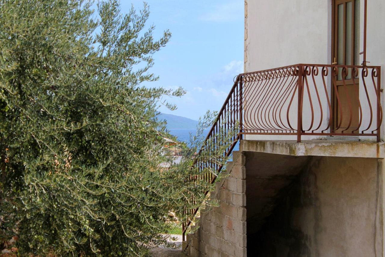 Apartments And Rooms With Parking Space Zavala, Hvar - 128 Jelsa  Exterior photo