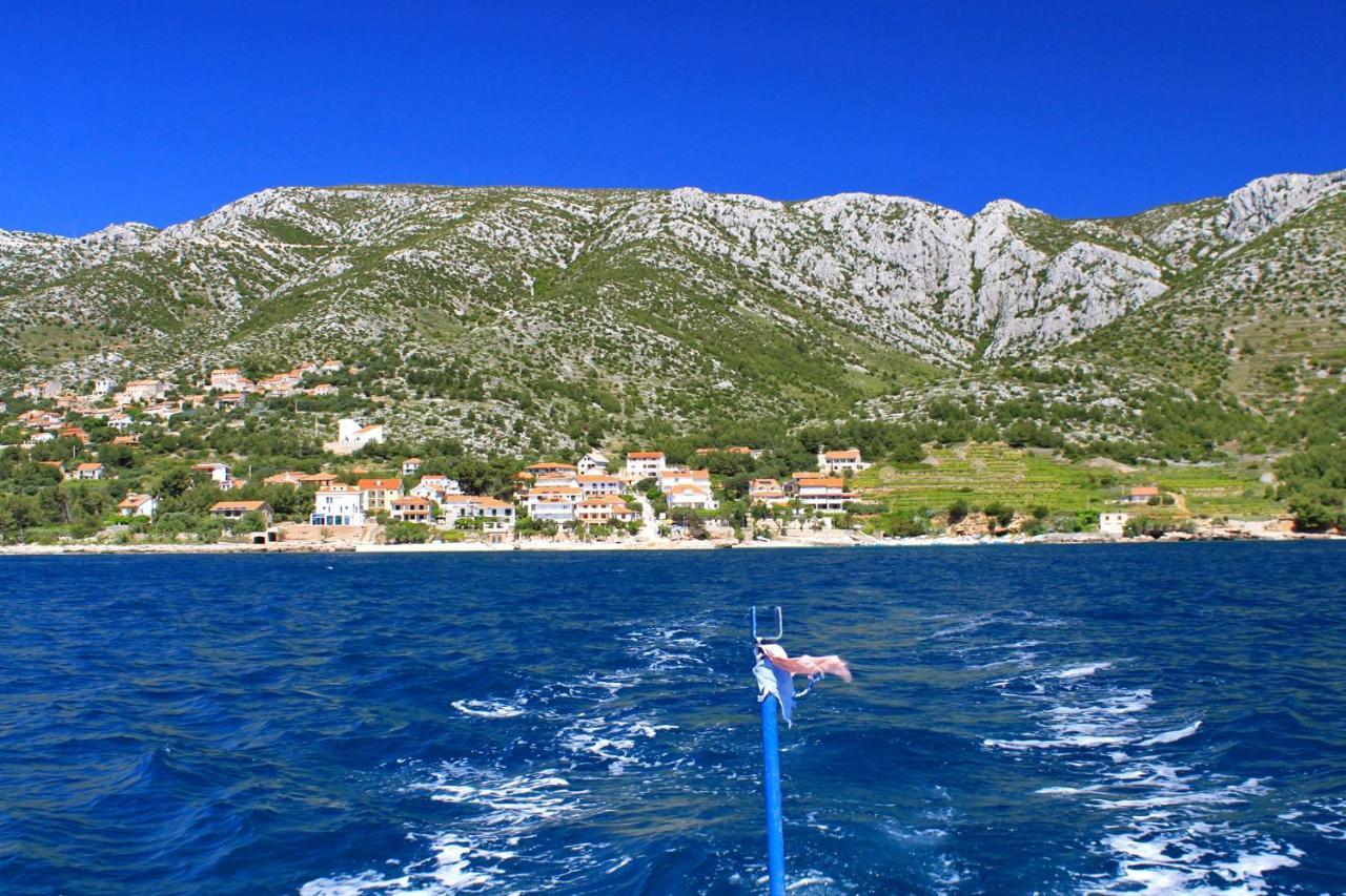 Apartments And Rooms With Parking Space Zavala, Hvar - 128 Jelsa  Exterior photo